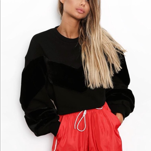 Tiger Mist Sweaters - Tiger mist cropped sweater